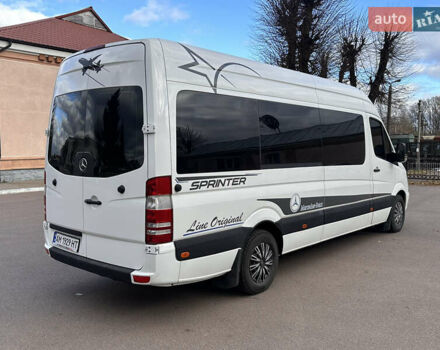 Белый Мерседес Sprinter, объемом двигателя 3.22 л и пробегом 600 тыс. км за 15500 $, фото 3 на Automoto.ua