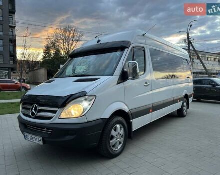 Белый Мерседес Sprinter, объемом двигателя 2.14 л и пробегом 880 тыс. км за 14200 $, фото 1 на Automoto.ua