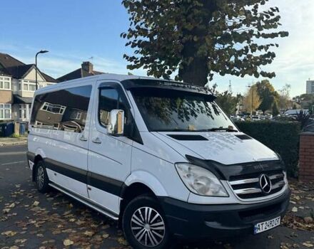 Мерседес Sprinter 2009 в Надворной на Automoto.ua Белый Мерседес Sprinter, объемом двигателя 2.2 л и пробегом 440 тыс. км за 11999 $, фото 5 на Automoto.ua