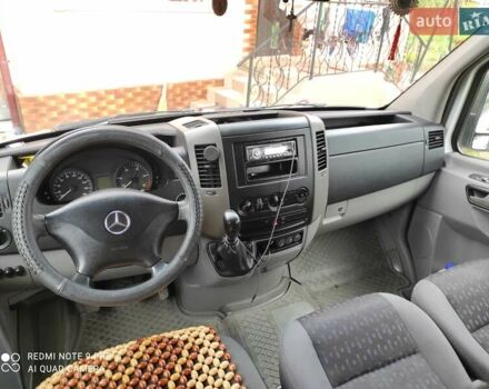 Белый Мерседес Sprinter, объемом двигателя 2.1 л и пробегом 368 тыс. км за 11500 $, фото 6 на Automoto.ua