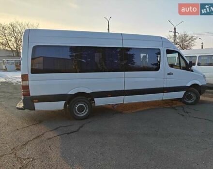 Белый Мерседес Sprinter, объемом двигателя 2.87 л и пробегом 700 тыс. км за 15700 $, фото 2 на Automoto.ua