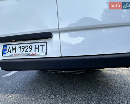 Белый Мерседес Sprinter, объемом двигателя 3.22 л и пробегом 600 тыс. км за 15500 $, фото 21 на Automoto.ua