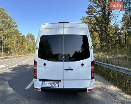 Белый Мерседес Sprinter, объемом двигателя 3.22 л и пробегом 600 тыс. км за 15500 $, фото 12 на Automoto.ua