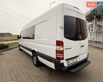 Белый Мерседес Sprinter, объемом двигателя 2.99 л и пробегом 412 тыс. км за 20000 $, фото 5 на Automoto.ua