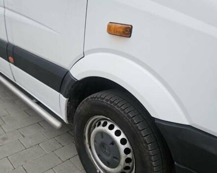 Білий Мерседес Sprinter, об'ємом двигуна 2.15 л та пробігом 239 тис. км за 18000 $, фото 5 на Automoto.ua