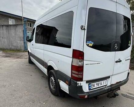 Белый Мерседес Sprinter, объемом двигателя 2.15 л и пробегом 300 тыс. км за 9000 $, фото 9 на Automoto.ua