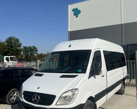 Білий Мерседес Sprinter, об'ємом двигуна 2.14 л та пробігом 500 тис. км за 20000 $, фото 1 на Automoto.ua