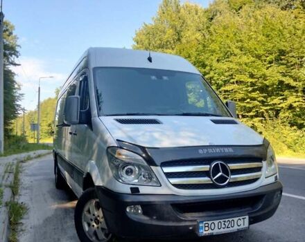 Белый Мерседес Sprinter, объемом двигателя 3 л и пробегом 708 тыс. км за 20500 $, фото 1 на Automoto.ua