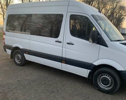 Белый Мерседес Sprinter, объемом двигателя 2.14 л и пробегом 440 тыс. км за 14400 $, фото 2 на Automoto.ua