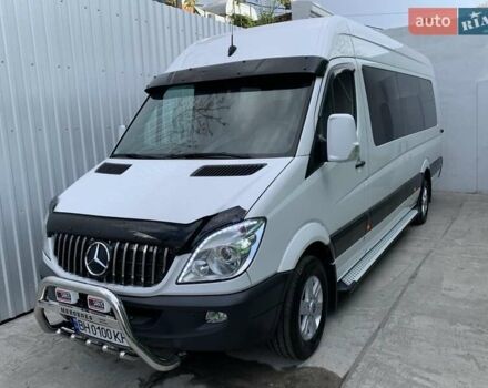 Белый Мерседес Sprinter, объемом двигателя 2.14 л и пробегом 150 тыс. км за 38500 $, фото 1 на Automoto.ua