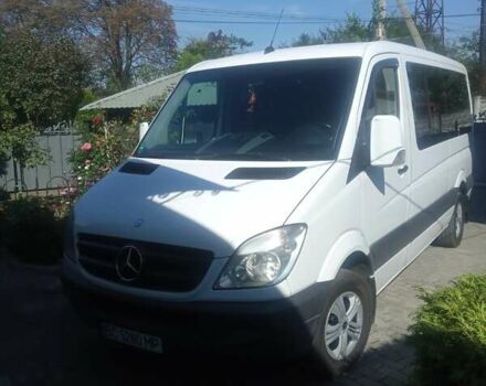 Белый Мерседес Sprinter, объемом двигателя 2.2 л и пробегом 483 тыс. км за 14000 $, фото 2 на Automoto.ua