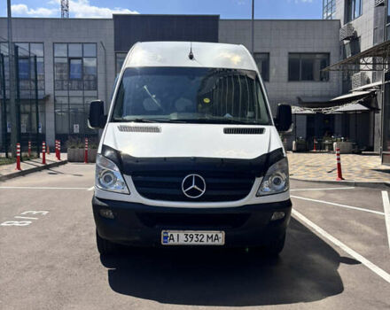 Белый Мерседес Sprinter, объемом двигателя 2.99 л и пробегом 500 тыс. км за 41900 $, фото 2 на Automoto.ua