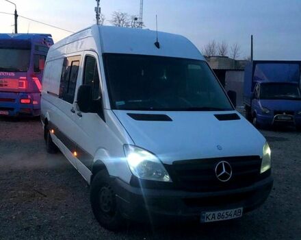 Белый Мерседес Sprinter, объемом двигателя 2.1 л и пробегом 500 тыс. км за 15000 $, фото 3 на Automoto.ua