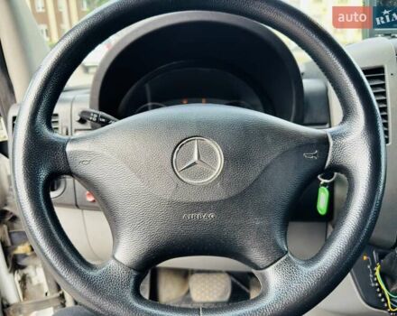 Белый Мерседес Sprinter, объемом двигателя 3 л и пробегом 600 тыс. км за 23999 $, фото 57 на Automoto.ua