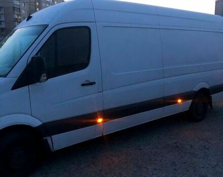 Белый Мерседес Sprinter, объемом двигателя 2.1 л и пробегом 500 тыс. км за 15000 $, фото 4 на Automoto.ua