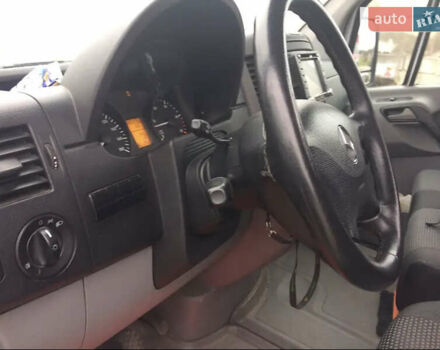 Белый Мерседес Sprinter, объемом двигателя 3 л и пробегом 480 тыс. км за 19100 $, фото 13 на Automoto.ua