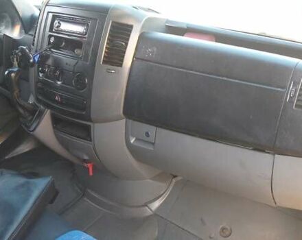 Мерседес Sprinter 2011 в Сваляве на Automoto.ua Белый Мерседес Sprinter, объемом двигателя 2.1 л и пробегом 750 тыс. км за 16500 $, фото 2 на Automoto.ua