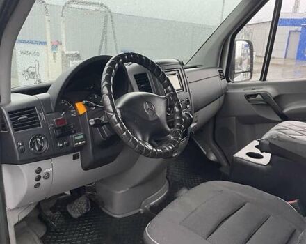 Белый Мерседес Sprinter, объемом двигателя 2.87 л и пробегом 230 тыс. км за 14800 $, фото 6 на Automoto.ua