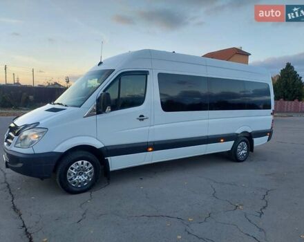 Белый Мерседес Sprinter, объемом двигателя 2.14 л и пробегом 582 тыс. км за 16600 $, фото 8 на Automoto.ua