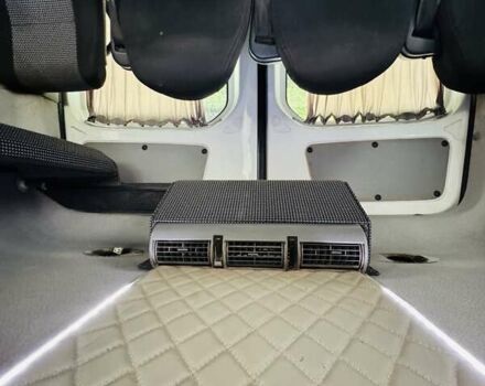 Белый Мерседес Sprinter, объемом двигателя 3 л и пробегом 600 тыс. км за 23999 $, фото 49 на Automoto.ua