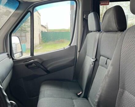 Белый Мерседес Sprinter, объемом двигателя 2.1 л и пробегом 740 тыс. км за 21000 $, фото 9 на Automoto.ua