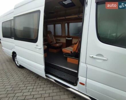 Белый Мерседес Sprinter, объемом двигателя 3 л и пробегом 164 тыс. км за 16300 $, фото 5 на Automoto.ua