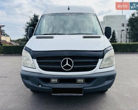 Белый Мерседес Sprinter, объемом двигателя 3 л и пробегом 600 тыс. км за 23999 $, фото 16 на Automoto.ua