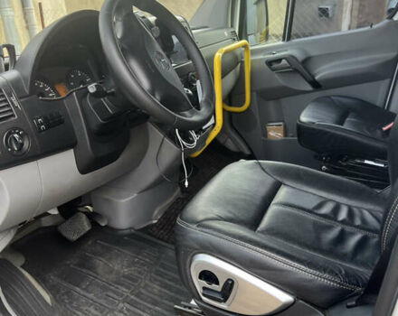 Білий Мерседес Sprinter, об'ємом двигуна 2.1 л та пробігом 400 тис. км за 16500 $, фото 5 на Automoto.ua