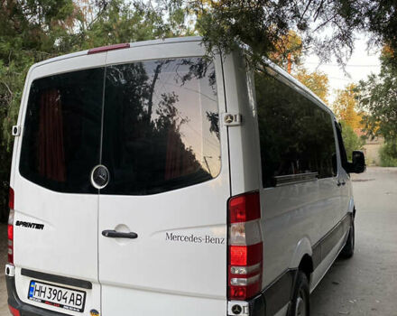 Белый Мерседес Sprinter, объемом двигателя 2.2 л и пробегом 610 тыс. км за 14500 $, фото 1 на Automoto.ua