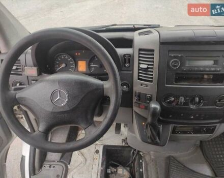 Білий Мерседес Sprinter, об'ємом двигуна 2.14 л та пробігом 670 тис. км за 17000 $, фото 9 на Automoto.ua