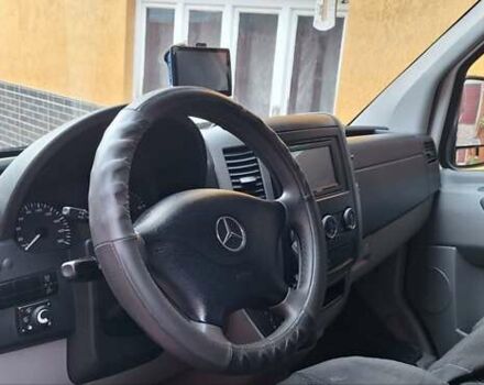 Белый Мерседес Sprinter, объемом двигателя 2.2 л и пробегом 285 тыс. км за 19000 $, фото 5 на Automoto.ua