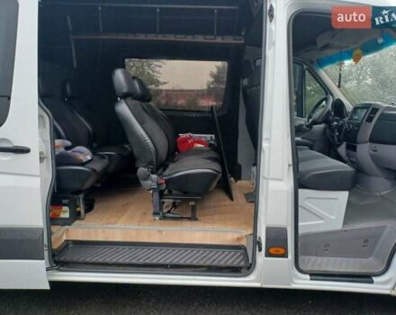 Белый Мерседес Sprinter, объемом двигателя 2.2 л и пробегом 330 тыс. км за 23000 $, фото 11 на Automoto.ua