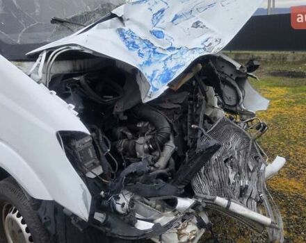 Белый Мерседес Sprinter, объемом двигателя 2.2 л и пробегом 314 тыс. км за 5500 $, фото 16 на Automoto.ua