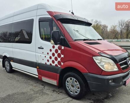 Белый Мерседес Sprinter, объемом двигателя 2.9 л и пробегом 320 тыс. км за 13700 $, фото 2 на Automoto.ua