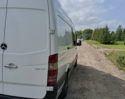Белый Мерседес Sprinter, объемом двигателя 2.1 л и пробегом 350 тыс. км за 20500 $, фото 1 на Automoto.ua