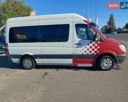 Белый Мерседес Sprinter, объемом двигателя 2.87 л и пробегом 320 тыс. км за 13500 $, фото 3 на Automoto.ua
