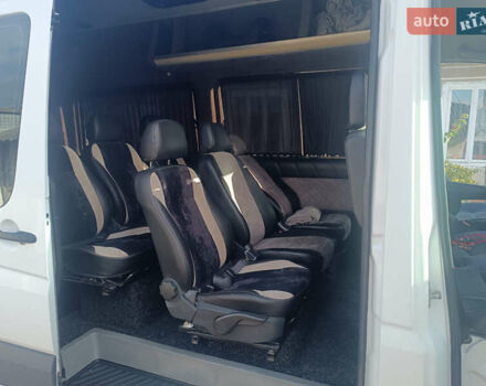 Белый Мерседес Sprinter, объемом двигателя 0 л и пробегом 520 тыс. км за 10500 $, фото 6 на Automoto.ua