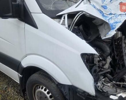 Белый Мерседес Sprinter, объемом двигателя 2.2 л и пробегом 314 тыс. км за 5500 $, фото 6 на Automoto.ua