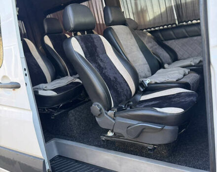 Белый Мерседес Sprinter, объемом двигателя 0 л и пробегом 520 тыс. км за 10500 $, фото 9 на Automoto.ua
