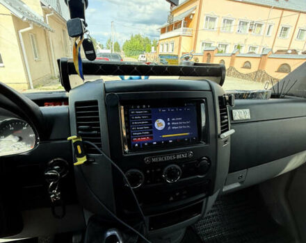 Белый Мерседес Sprinter, объемом двигателя 2.14 л и пробегом 160 тыс. км за 15000 $, фото 24 на Automoto.ua