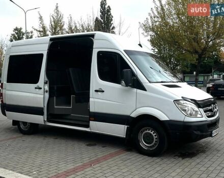 Белый Мерседес Sprinter, объемом двигателя 2.14 л и пробегом 449 тыс. км за 12000 $, фото 10 на Automoto.ua