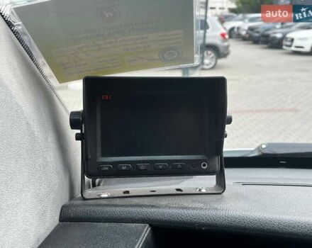 Белый Мерседес Sprinter, объемом двигателя 2.14 л и пробегом 449 тыс. км за 12000 $, фото 23 на Automoto.ua