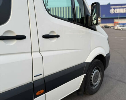 Белый Мерседес Sprinter, объемом двигателя 2.14 л и пробегом 500 тыс. км за 23200 $, фото 9 на Automoto.ua