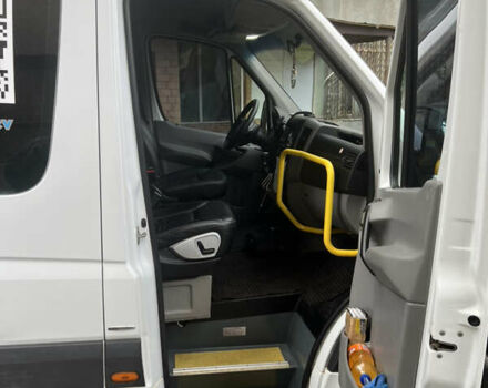 Білий Мерседес Sprinter, об'ємом двигуна 2.1 л та пробігом 400 тис. км за 16500 $, фото 8 на Automoto.ua