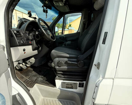 Белый Мерседес Sprinter, объемом двигателя 2.14 л и пробегом 160 тыс. км за 15000 $, фото 15 на Automoto.ua