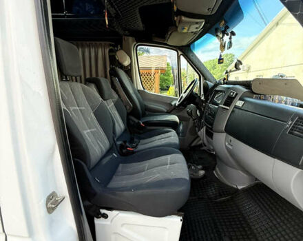 Белый Мерседес Sprinter, объемом двигателя 2.14 л и пробегом 160 тыс. км за 15000 $, фото 13 на Automoto.ua