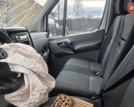 Белый Мерседес Sprinter, объемом двигателя 2.2 л и пробегом 314 тыс. км за 5500 $, фото 13 на Automoto.ua