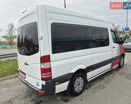 Белый Мерседес Sprinter, объемом двигателя 2.9 л и пробегом 320 тыс. км за 13700 $, фото 4 на Automoto.ua