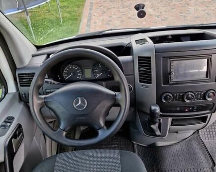 Білий Мерседес Sprinter, об'ємом двигуна 2.14 л та пробігом 400 тис. км за 19000 $, фото 7 на Automoto.ua