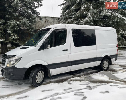 Белый Мерседес Sprinter, объемом двигателя 2.1 л и пробегом 390 тыс. км за 19000 $, фото 1 на Automoto.ua